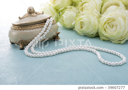 女士配飾 39607277