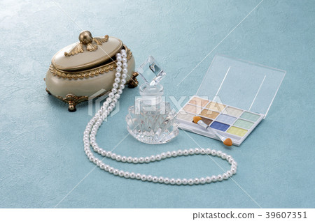 女士配飾 39607351