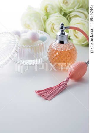 Women's Accessories Women's Accessories 39607443