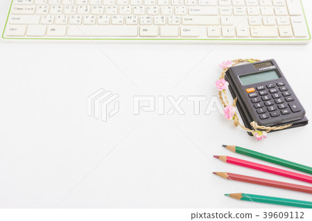 Color pencil and keyboard and calculator 39609112