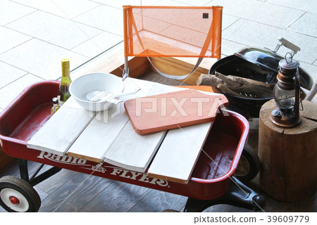 Outdoor Outdoor 39609779