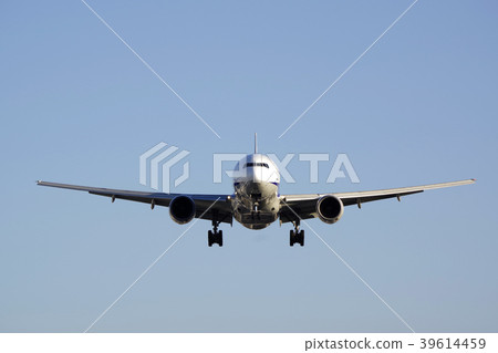 登陸前的客機 39614459