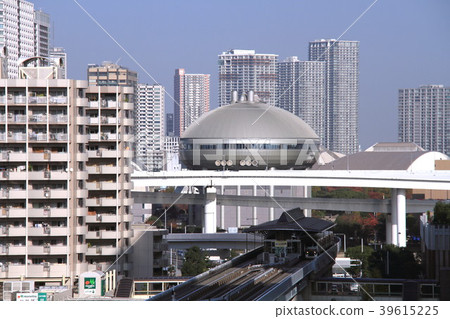 Odaiba Seaside Park Station and Ariake Sports Center 39615225