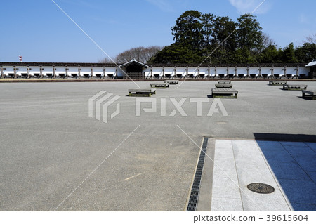 金澤城堡在早春的藍天中閃耀 39615604