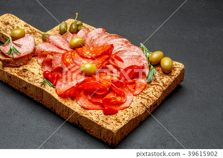 Cold meat plate with salami and chorizo sausage on 39615902