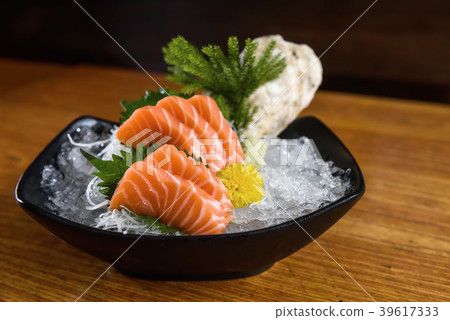 Fresh salmon sashimi, Japanese food Fresh salmon sashimi, Japanese food 39617333