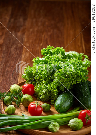 Vegetarian still life of fresh vegetables on Vegetarian still life of fresh vegetables on 39618298