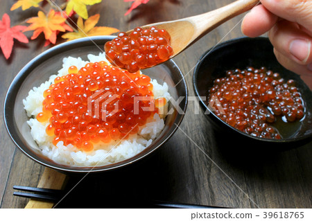 Ikura米飯碗 39618765