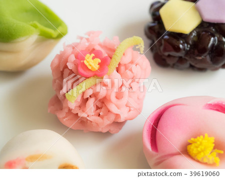 Japanese confectionery 39619060