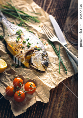 Gilthead seabream(Sparus aurata) baked in the oven 39622130