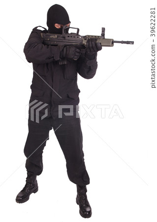 mercenary with l85 rifle 39622281