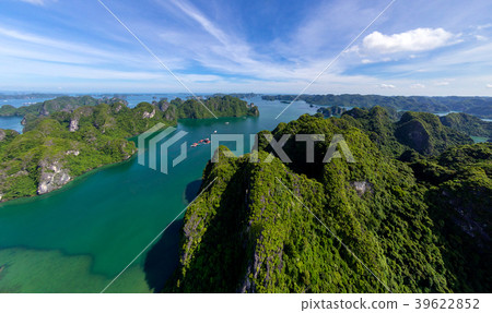 Halong Bay Vietnam panorama (super panorama and pa 39622852
