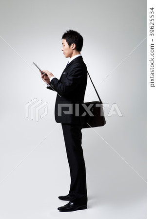 商人,男人,韓國人 商人,男人,韓國人 39625534