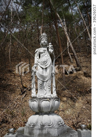 Zentokuji Kannon（Seikannon） 39626057