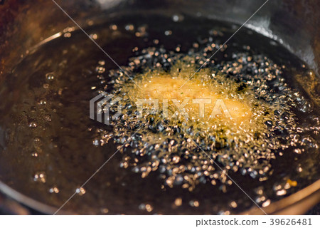 Deep-fried cooking 39626481