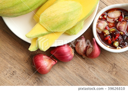 Mango and sweet fish sauce 39626810