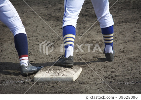 high school baseball high school baseball 39628090