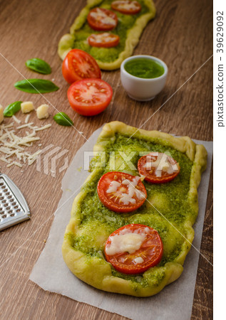 Variantion of pizza Variantion of pizza 39629092