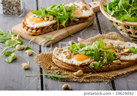 Village bread, fried eggs Village bread, fried eggs 39629892