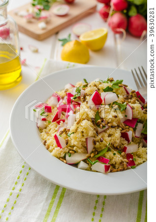 Couscous with radishes and herbs Couscous with radishes and herbs 39630281