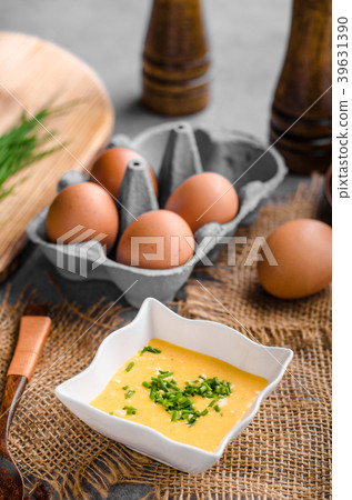 Hollandaise sauce product photo 39631390