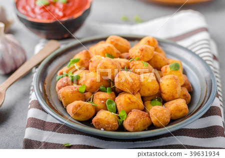 Homemade fried mini croquettes 39631934