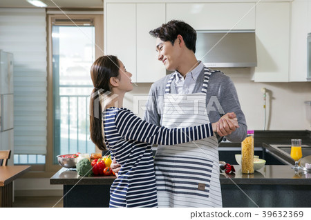 Conceptable photo of new married couple daily life. 136 Conceptable photo of new married couple daily life. 136 39632369