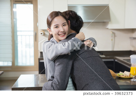 Conceptable photo of new married couple daily life. 128 Conceptable photo of new married couple daily life. 128 39632373