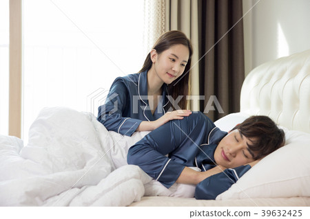Conceptable photo of new married couple daily life. 066 Conceptable photo of new married couple daily life. 066 39632425