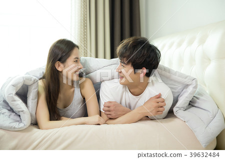 Conceptable photo of new married couple daily life. 018 Conceptable photo of new married couple daily life. 018 39632484