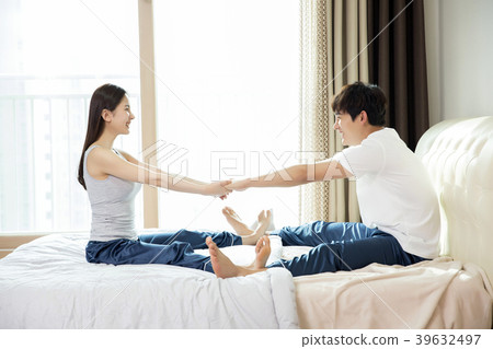 Conceptable photo of new married couple daily life. 043 Conceptable photo of new married couple daily life. 043 39632497
