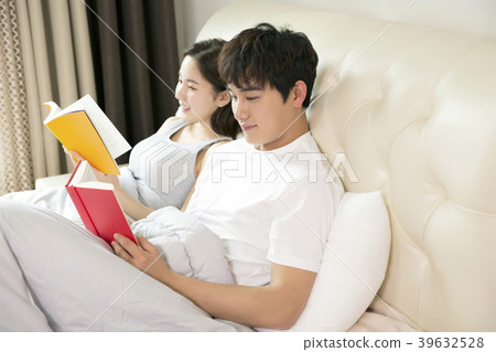 Conceptable photo of new married couple daily life. 027 Conceptable photo of new married couple daily life. 027 39632528