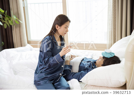 Conceptable photo of new married couple daily life. 095 Conceptable photo of new married couple daily life. 095 39632713