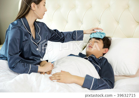 Conceptable photo of new married couple daily life. 089 Conceptable photo of new married couple daily life. 089 39632715