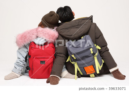 Happy young traveler couple concept photo. set out on a trip to honeymoon, camping and summer vacation concept isolated on white background. 258 Happy young traveler couple concept photo. set out on a trip to honeymoon, camping and summer vacation concept isolated on white background. 258 39633071