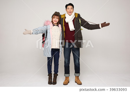 Happy young traveler couple concept photo. set out on a trip to honeymoon, camping and summer vacation concept isolated on white background. 235 Happy young traveler couple concept photo. set out on a trip to honeymoon, camping and summer vacation concept isolated on white background. 235 39633093