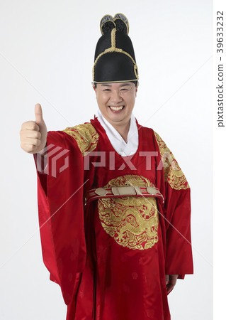 A middle-aged man who dressed a king's clothes making funny expression photo. 300 A middle-aged man who dressed a king's clothes making funny expression photo. 300 39633232