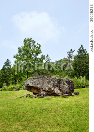 Hwasun dolmen, Hwasun-gun, Jeonnam, Korea 39636258