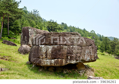 Hwasun dolmen, Hwasun-gun, Jeonnam, Korea 39636261