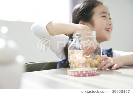 糖果和孩子們 39638367