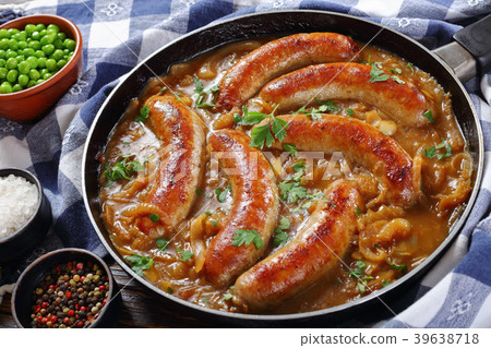 close-up of juicy fried hot sausages 39638718