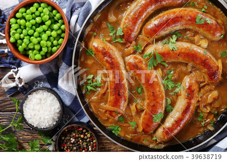 juicy fried hot sausages with brown crust 39638719