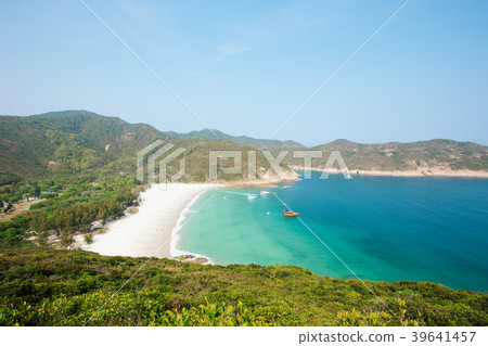 Hong Kong beach at daytime 39641457