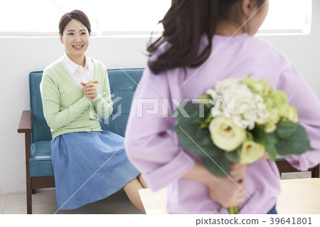Mother's Day, Mother and Daughter 39641801