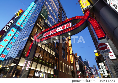 Tokyo cityscape in Japan / night view of Kabukicho Ichiban 39644223
