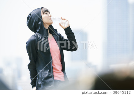 訓練打破水分 訓練打破水分 39645112