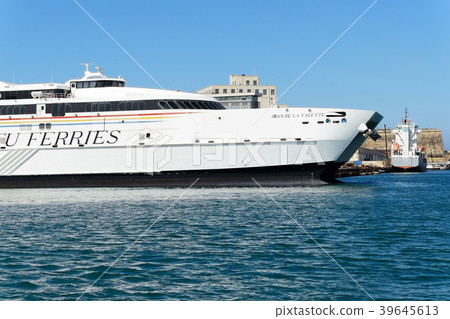 The speed ferry is going to Sicily, Italy  39645613