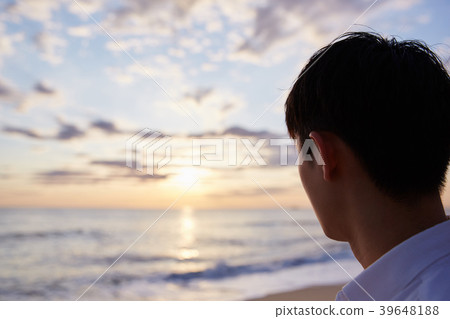 Young man, Sungjin Beach, Gangneung, Gangwon-do 39648188