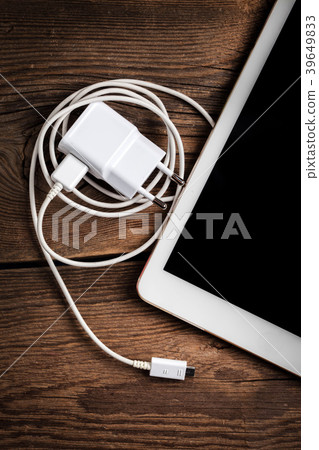 Digital table computer and a charge. Digital table computer and a charge. 39649833