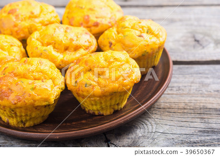 Homemade baked muffins with cheese 39650367